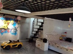 公主岭公主岭城区迎宾路出租：3室 蓝山尚城 1楼带仓房带小院年租1万1 不含费用出租房源真实图片