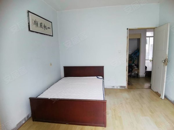 上海松江莘闵龙祥公寓房屋出租,亚繁广场旁边朝南主卧出租房源真实