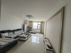 寿光城区万达广场建桥学校 弥水小学 鲁清学校庞 家具家电齐全 大三室 卡诺岛出租房源真实图片