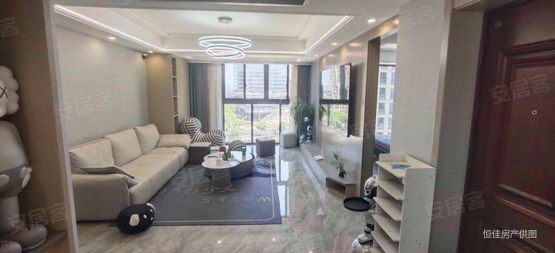 丹桂花园二期品质小区绿化率高豪装视野开阔,万达人民广场都近的