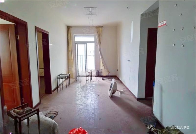 急再少24万 三峡广场金阳牛津街 满二 朝南 板楼 有电梯