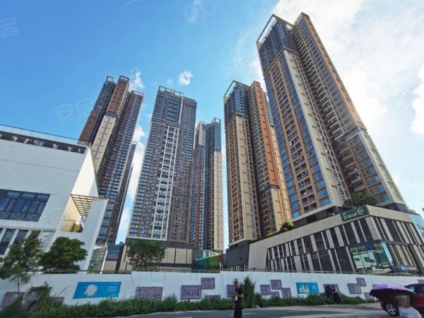 深圳宝安宝安中心区前城滨海花园坪洲地铁口宏发前城滨海花园大三房