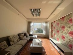 丽江古城象山北片区精装修小三室可以拎包入住出租房源真实图片