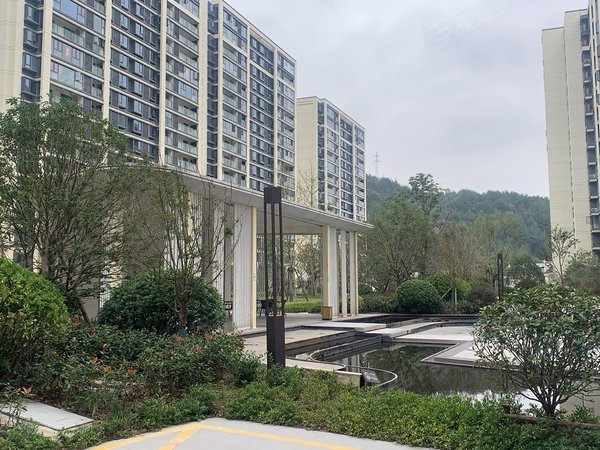 宁波北仑大榭中杨时代潮鸣北仑大榭 时代潮鸣 三室新装 电梯房 有车位