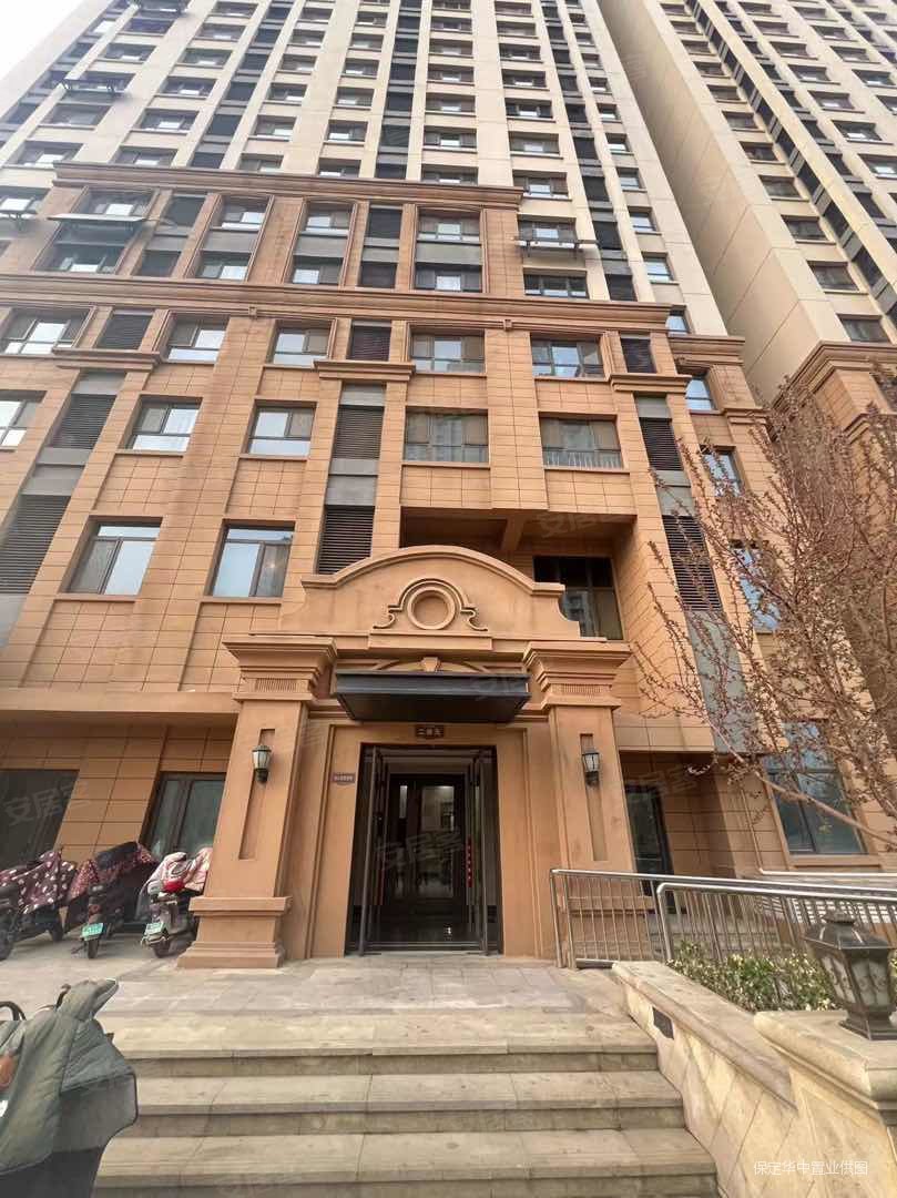 华中假日丽城c区