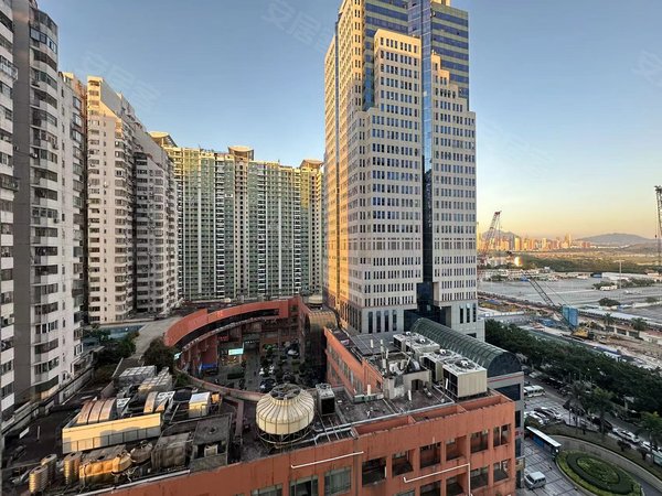 深圳福田皇岗深港1号深港1号 2室1厅1卫 配套齐全 51平 电梯房出租