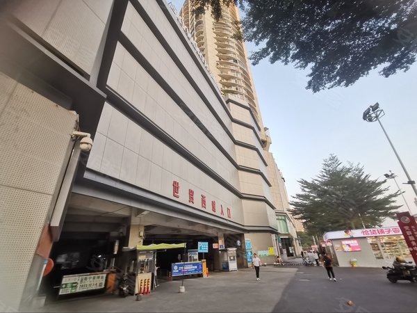 南宁西乡塘大学东路世贸西城广西大学地铁口2房2厅出租房源真实图片