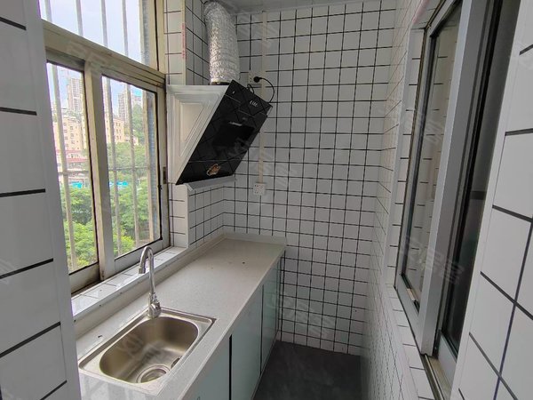 深圳龙岗坂田光雅园(已验真)10号线光雅园地铁口阳台一房一厅隔音通风