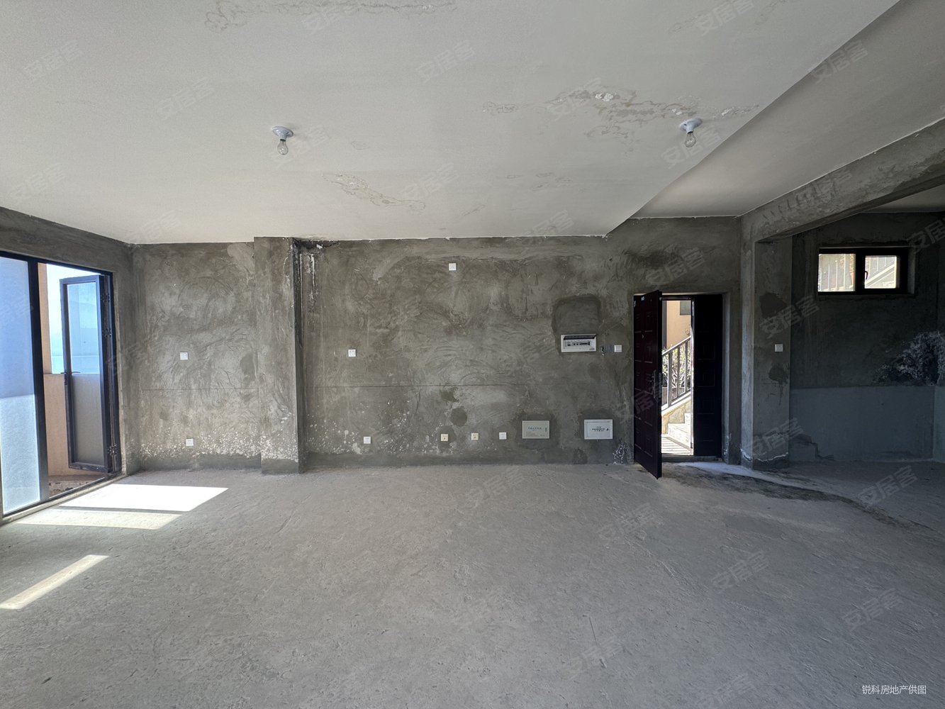 梦云南海东方(别墅)2室2厅1卫80㎡南北125万