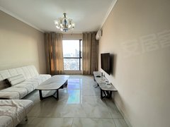 郴州北湖燕泉广场五岭广场附近 新贵华城三期一室两厅出租，家具家电齐全拎包入住出租房源真实图片