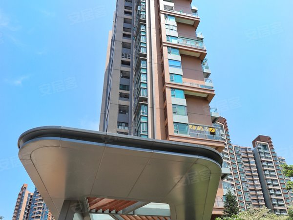 广州花都狮岭御华园御华园 3室2厅1卫 104平 电梯房 配套齐全 随时