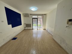 天津河西友谊路水晶城皓石园 洋房一楼带小院 办工佳选 随时看房 实景拍摄出租房源真实图片