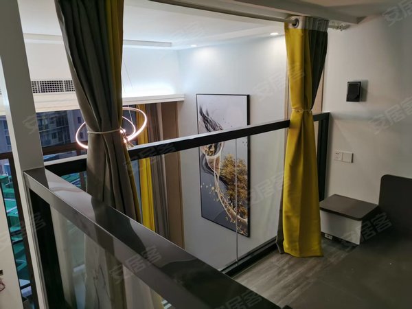 汕头金平金湖路深源金紫名邦(商住楼)金紫名邦花园一期中间楼层40平