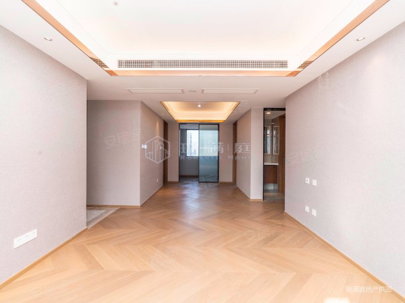 华著兰庭 双卫 停车方便 临地铁 次新小区 商品住宅