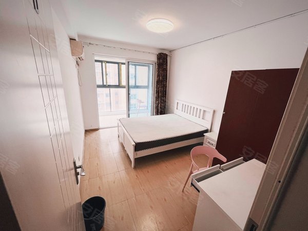 南京玄武孝陵卫盛和家园(南区)单间阳台房近马群孝陵卫地铁 精装修 月