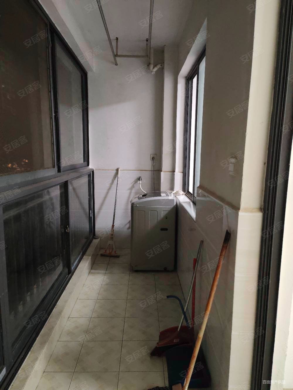 冠亚国际星城(东区)3室2厅2卫125.21㎡南北59万