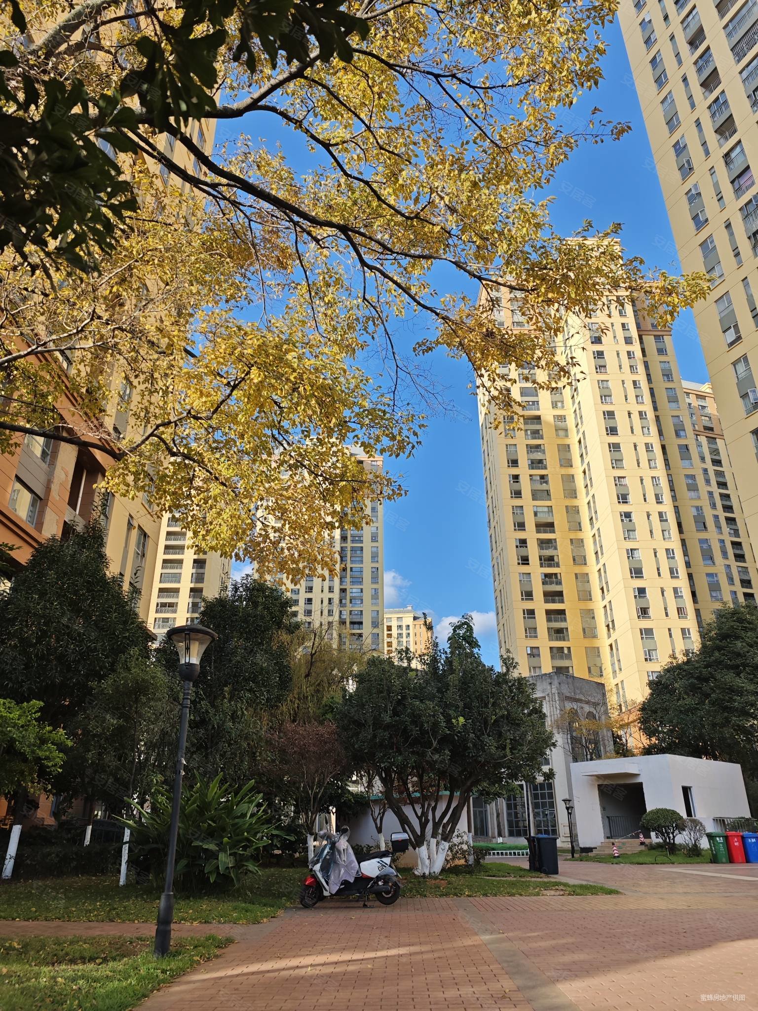 天宇澜山4室2厅2卫143.68㎡东南106万