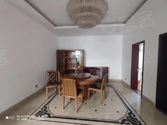 邹城崇义东路国际会展中心3000！独栋大别墅！出租！独门独院！好进车！有里子有面子！出租房源真实图片