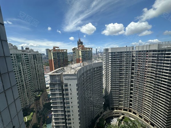 深圳福田福田口岸金地名津(商住楼)福田口岸 金地名津 精致大两房