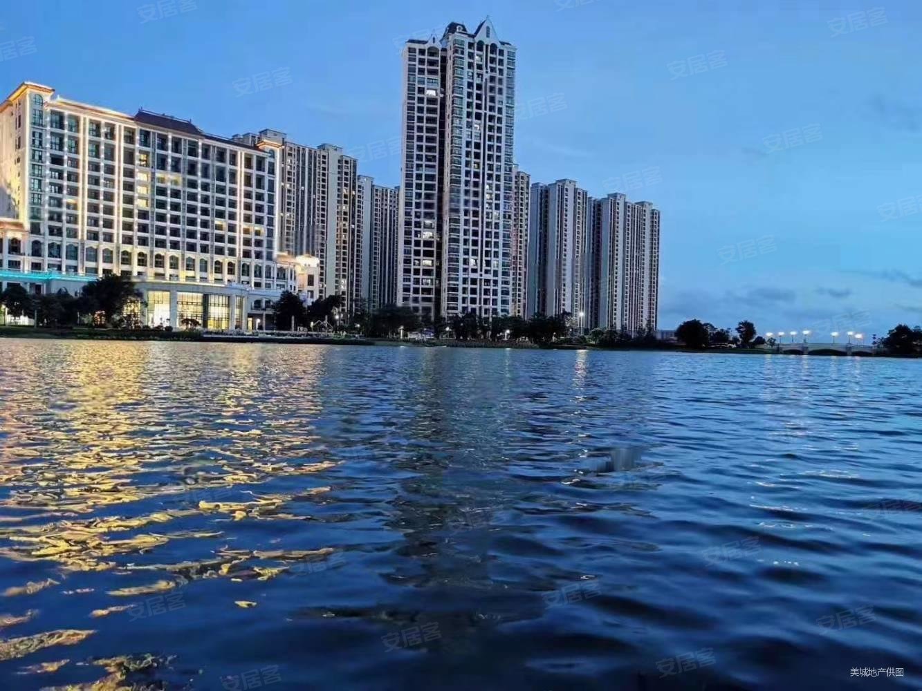 锦绣国际花城(一期二期)4室2厅2卫112.16㎡南北125万