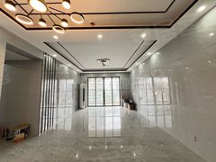 龙江中心 电梯4室143平  精装修 可配家电