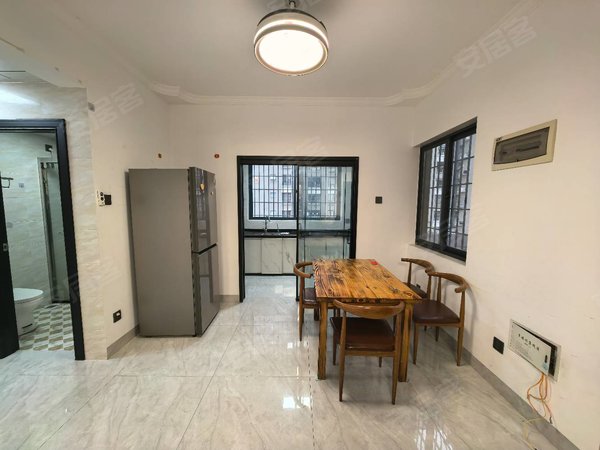 漳州龙文蓝田开发区翼特丽景城万科物业租售中心翼特丽景城大三房拎包