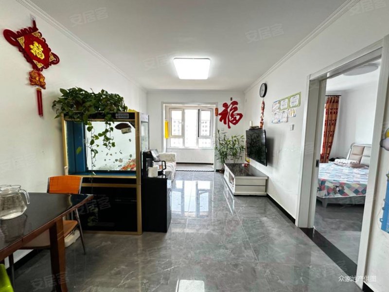 20中30小 中建和悦国际 80平米70万 送车位