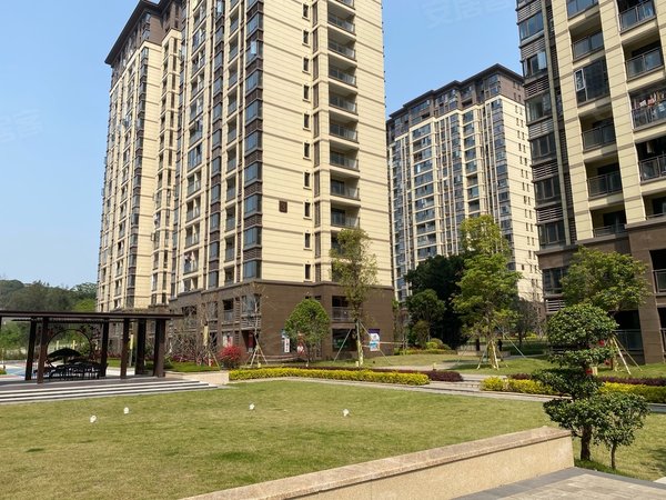 福州晋安前横路城投鹤鸾郡牛岗上旁鹤鸾郡出租,对面省儿童医院时尚奶