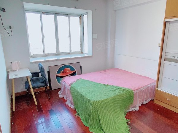 武汉硚口武胜路汉华公寓可短租凯德广场旁汉华公寓临近地铁四医院喜年