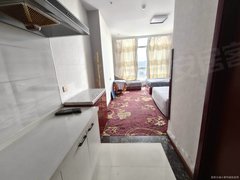 固原固原帝豪商业广场帝豪市中心地段，一室一厅一卫，简装带家具，房子干净，附近商业出租房源真实图片