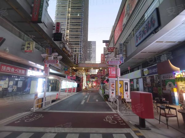 广州白云金沙洲星港城万达星港城大面积家具全齐直播居住都可以望