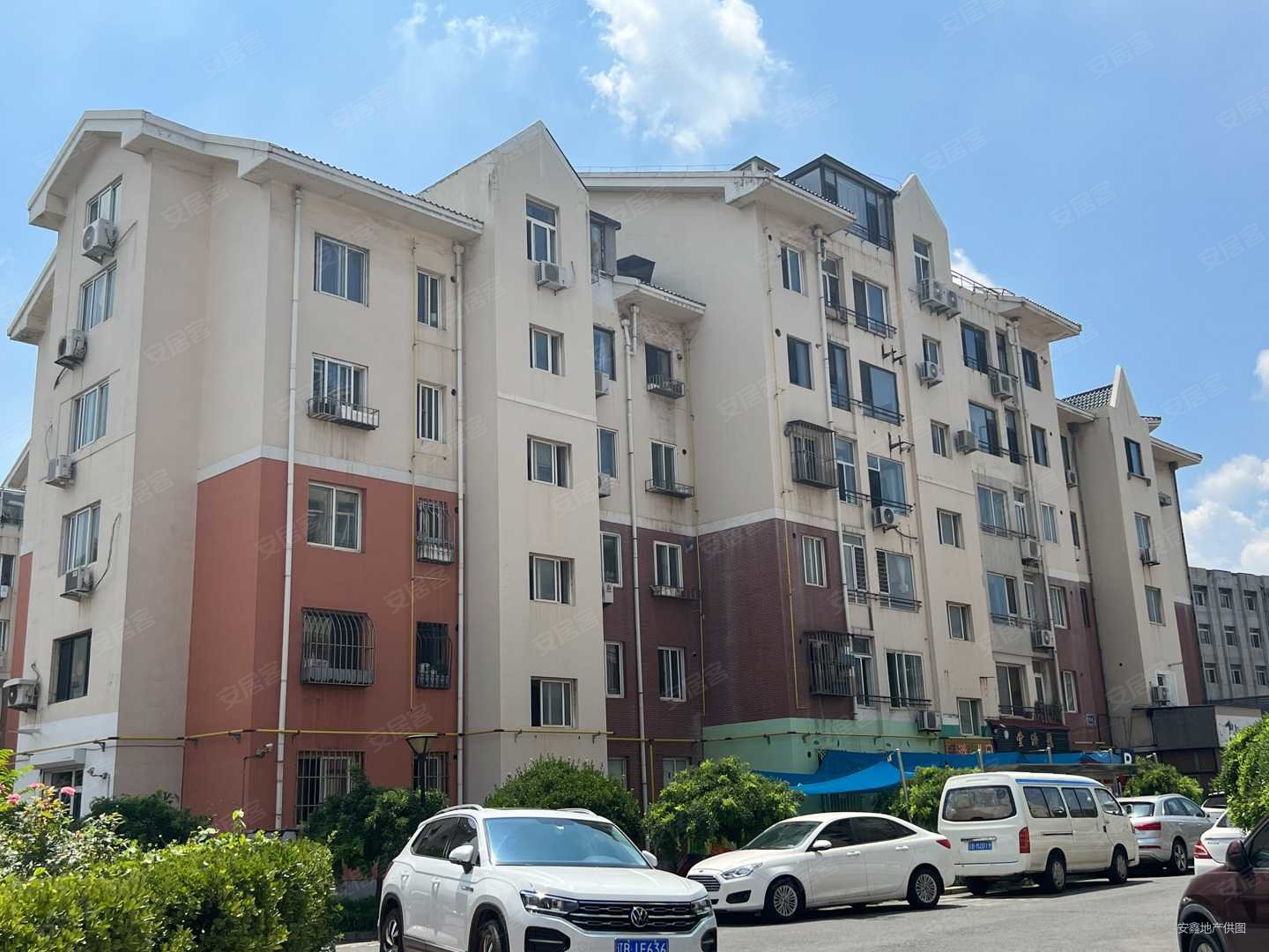 交通大学兴港花园封闭小区精装修拎包入住近地铁近车站