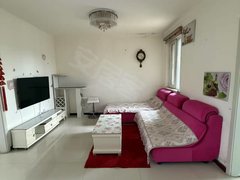 盘锦大洼和谐广场1号公馆2楼,80平,南北通透,家电齐全,可拎包入住。出租房源真实图片