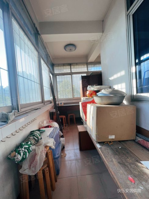 正规3房 有电梯 南北通透 采光好,梅苑小区(武昌)二手房,210万,3室2厅