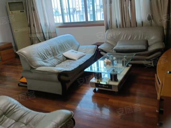 福安城区福安城区税务局宿舍万达旁税务局宿舍 楼梯6楼居家大四房两卫 设备齐全拎包入住出租房源真实图片