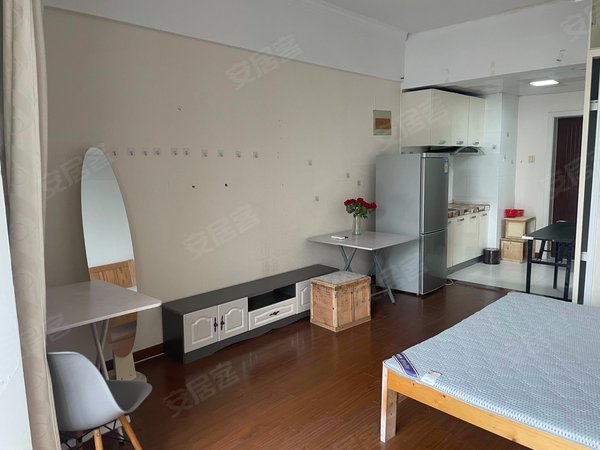 无锡锡山安镇紫金公寓紫金公寓1600一个月家电齐全民用水电自己交随时