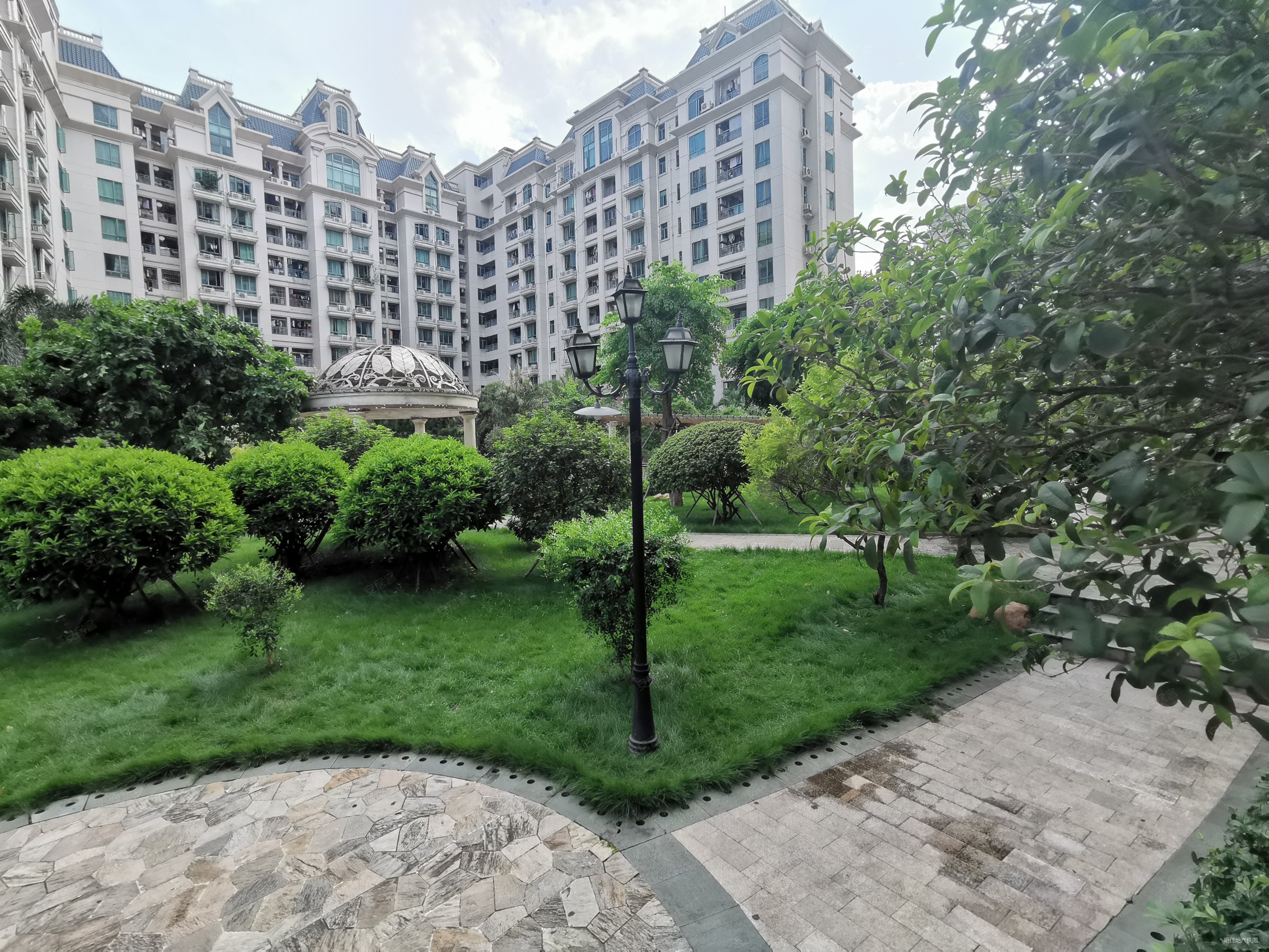 汇盈大厦1室1厅1卫45.77㎡南北42万