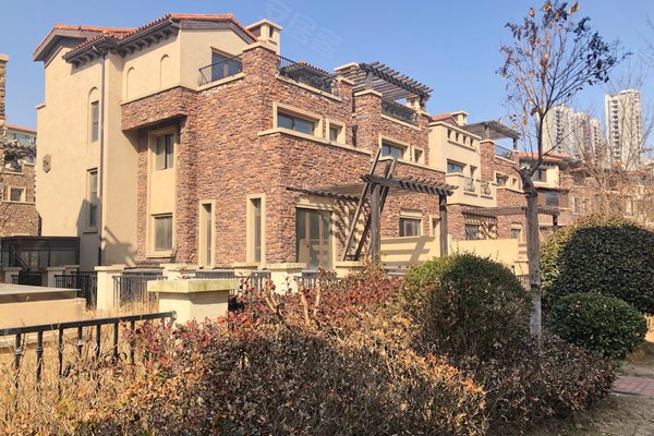 世茂诺沙湾(二期三期别墅)周边房产中介经纪人评价-青岛安居客