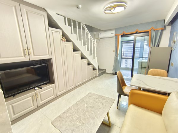 重庆北碚蔡家中南玖宸(商住楼)6号线曹家湾站标准loft两室一厅 独立