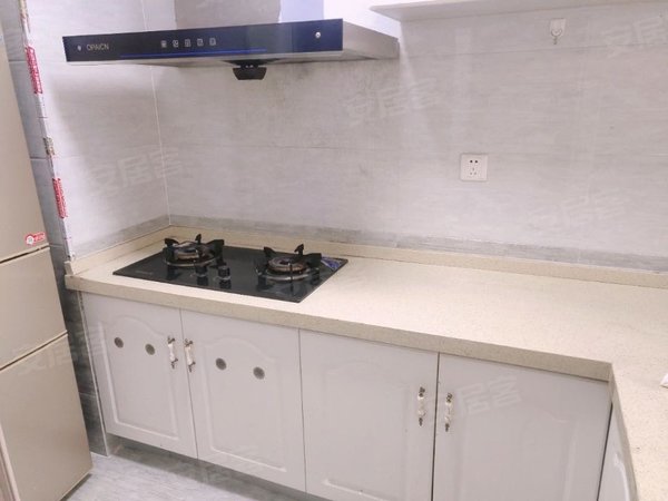 通用晶城 1室1厅1卫 配套齐全 电梯房 南北通透,九龙坡租房-重庆58