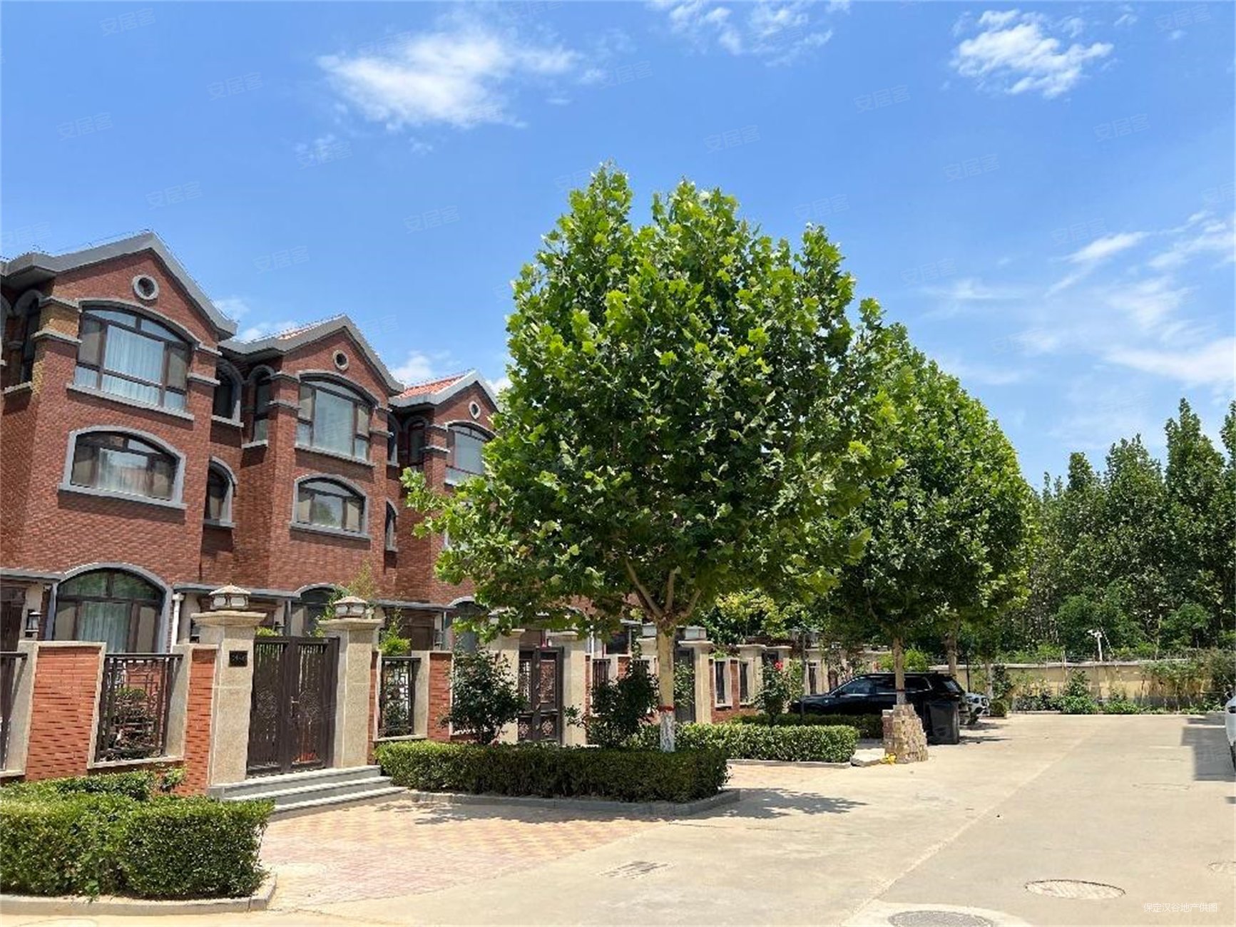 电梯洋房带平台非顶层4室南北通透阳光盛景c区仅售145万老本