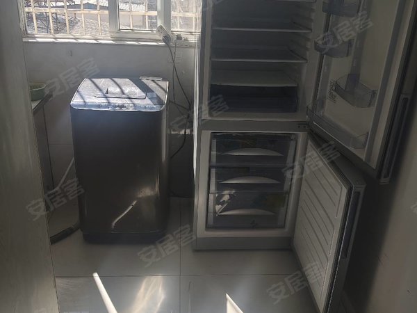 凉山西昌西客站月城丽景西客站附近套一出行方便家具家电齐全采光好拎包入住出租房源真实图片