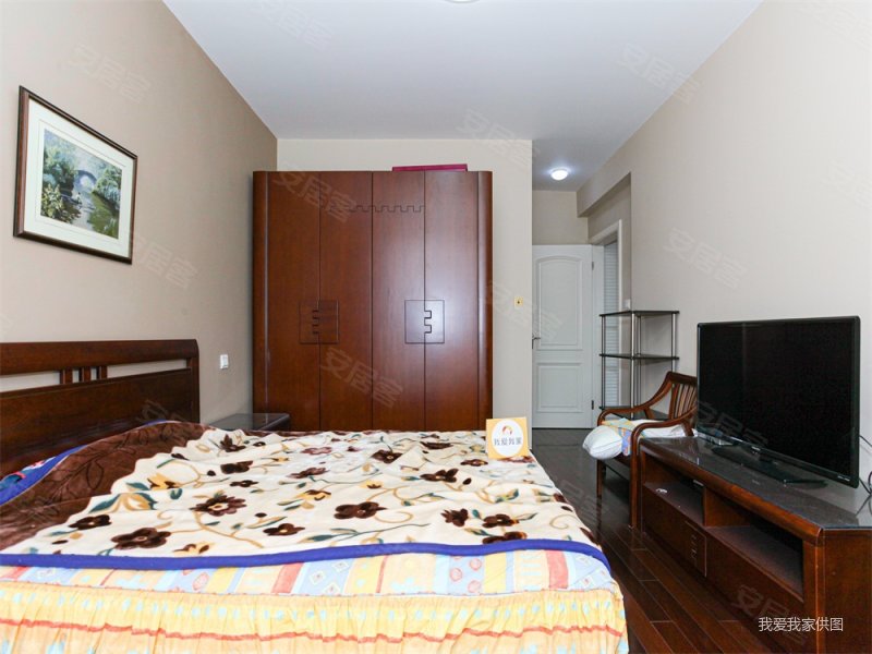 静安晶华园 双卫 购物方便 带电梯 近医院 满五   临地铁