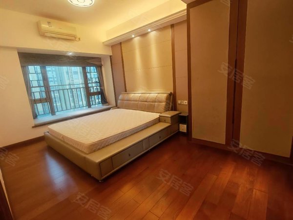 广州番禺汉溪长隆长隆珑翠长隆珑翠花园138方31户型,南北通透对流光线