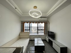 东莞厚街厚街万达新上 漂亮两房 保养好 干净整洁 随时看房出租房源真实图片