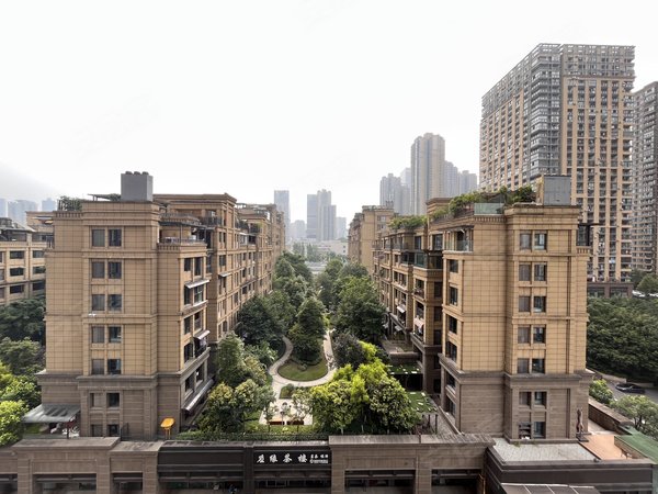 重庆九龙坡谢家湾华润二十四城嘉悦府简约风 华润二十四城 精装1房 朝