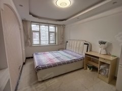 胜利公园旁北京小区多层3楼标准一室一厅客卧分离家电齐全