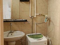 岑溪岑溪城区城区义洲社区自建房 1室0厅1卫出租房源真实图片