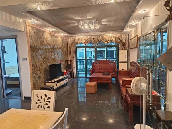 佛山南海盐步雅居乐雍景豪园雍景豪园  电梯中层  精装3房  家私家电