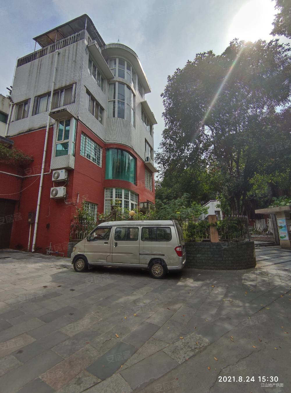 柳州房产网>柳州二手房>鱼峰二手房>荣军二手房>阳光花园>